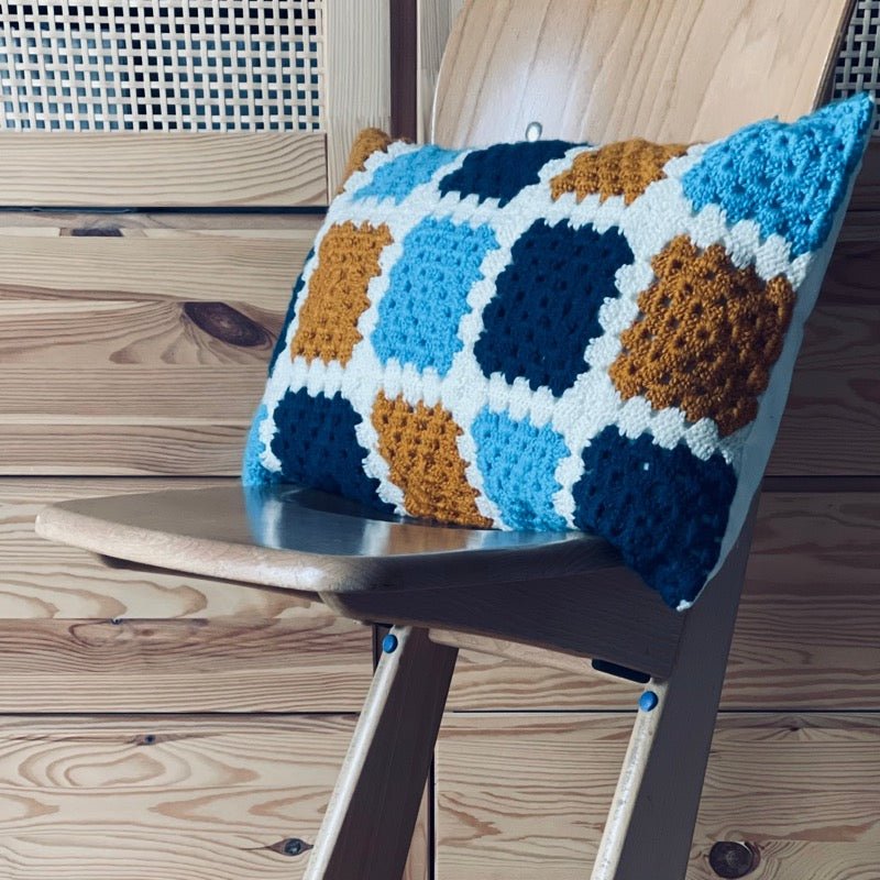 moutty Le coussin crochet Olga