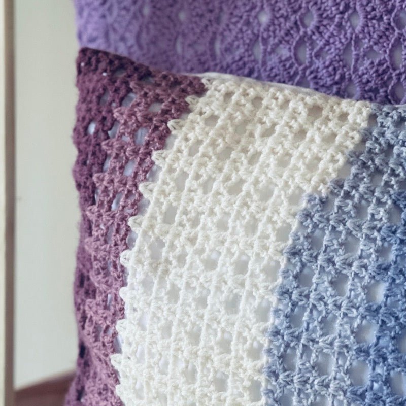 moutty Le coussin crochet Paola