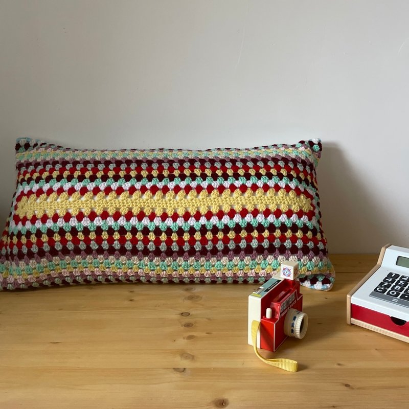 moutty Le coussin crochet Peggy