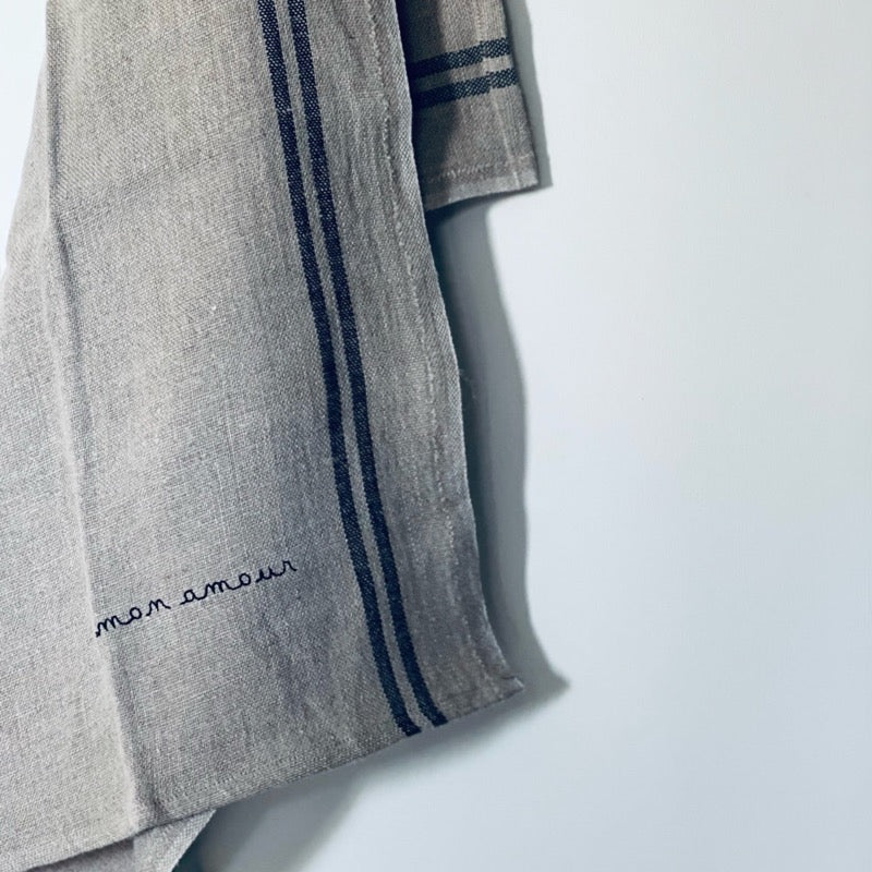 moutty BRODERIE MON AMOUR Torchon le bocage - Lin - Brodé « mon amour »