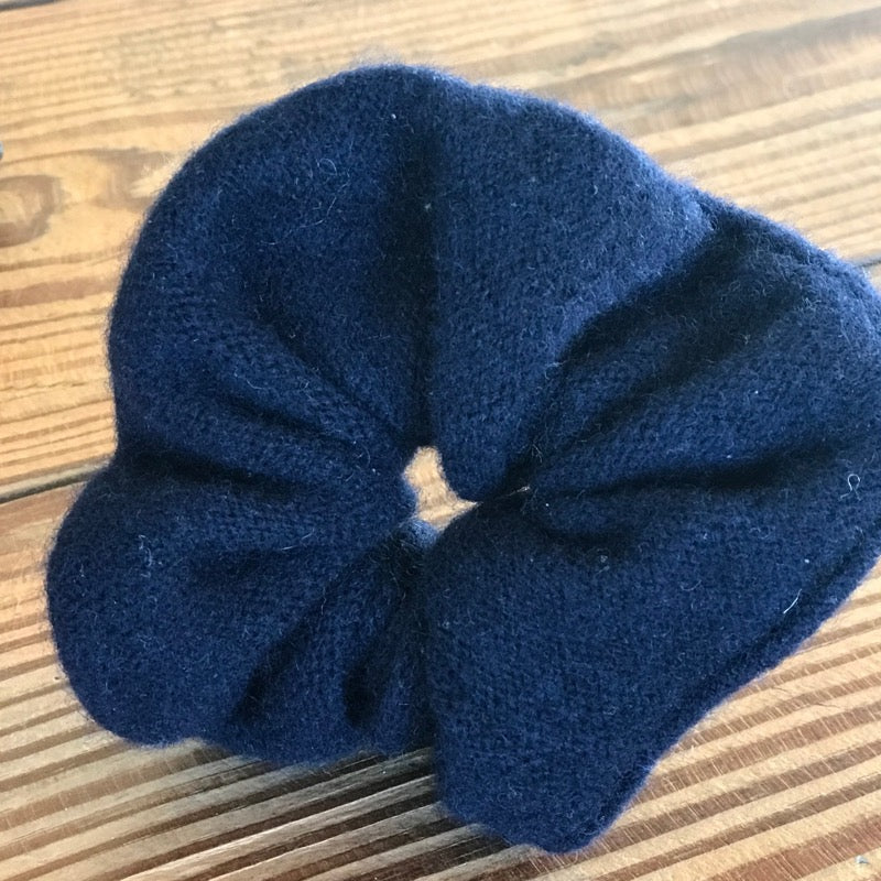moutty Le chouchou Bun - Laine bleu marine Le chouchou Bun - Tous coloris confondus