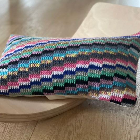 moutty Le coussin crochet Barbara