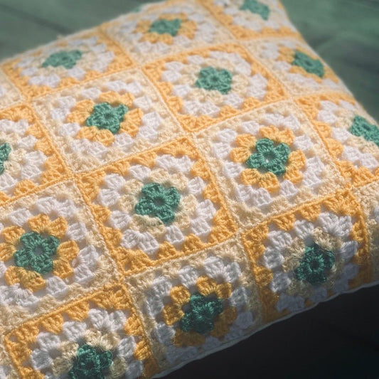 moutty Le coussin crochet Cristina