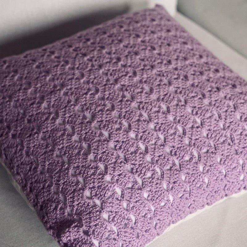 moutty Le coussin crochet Paola