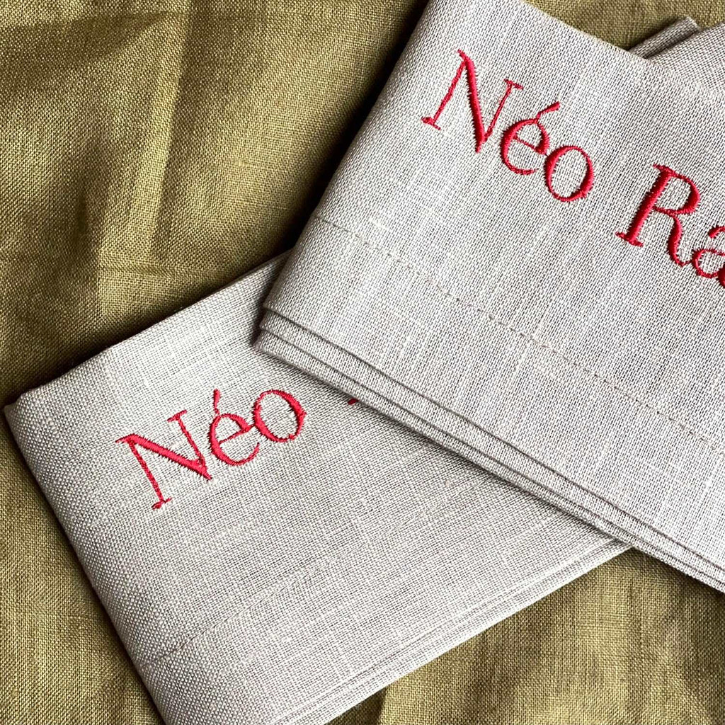 serviette de table personnalisée personnalisable beige prénom texte lin