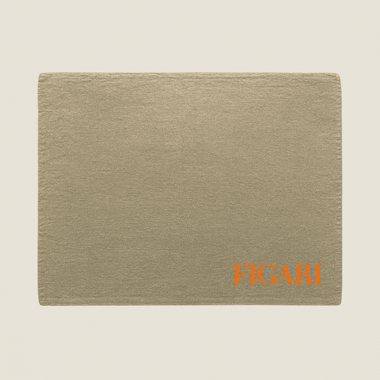 set de table avec broderie personnalisé